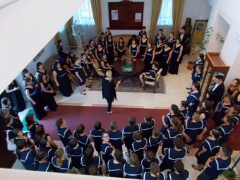 ΘΡΙΑΜΒΕΥΤΙΚΗ ΠΑΡΟΥΣΙΑ ΤΗΣ ΠΑΙΔΙΚΗΣ ΚΑΙ ΤΗΣ ΝΕΑΝΙΚΗΣ ΧΟΡΩΔΙΑΣ ΤΗΣ ΠΟΛΥΦΩΝΙΚΗΣ, ΣΤΗΝ ΚΕΡΚΥΡΑ!